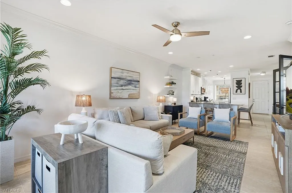 2 bed, 2.0 bath, 1632 sqft, $8,200 — Photo 1