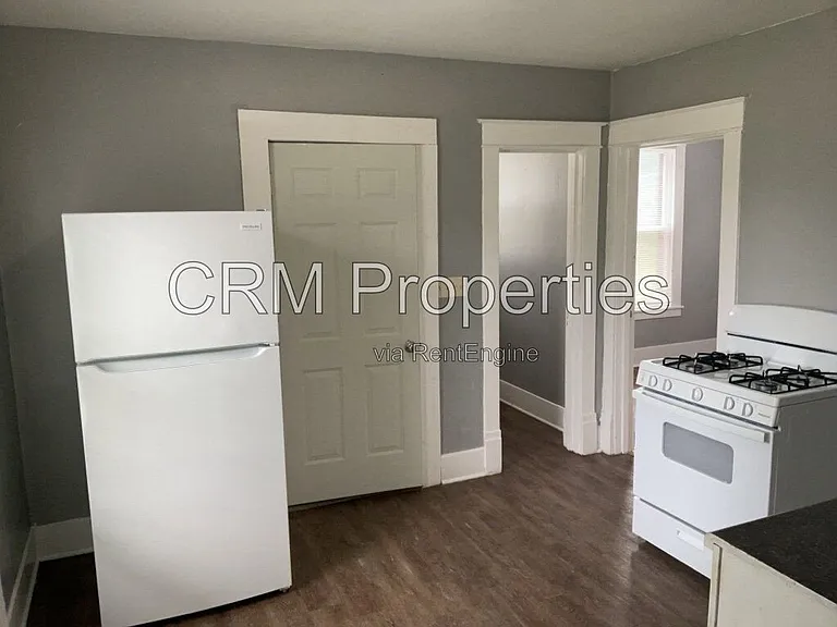 717 E Mulberry St #1 — Photo 8