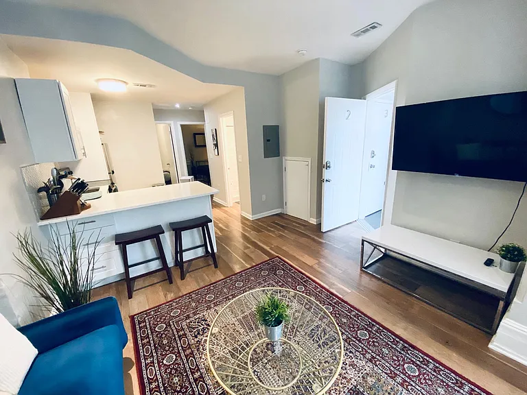 602 M St NW #2 — Photo 5
