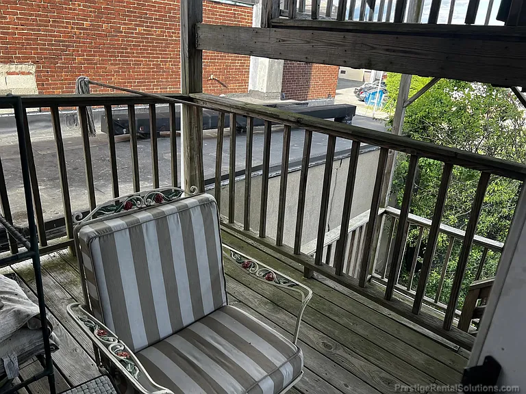 24 Shurtleff St — Photo 9