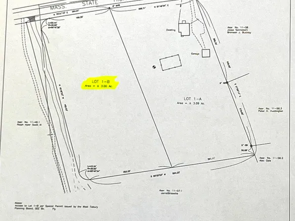 362 State Rd, West Tisbury, MA 02575