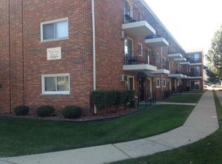 6133 W 64th St #1ST, Chicago, IL 60638