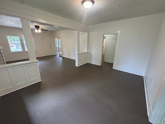 4th image of 204 Kentucky St