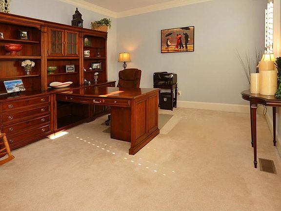 3rd image of 3710 Thunder Way NE