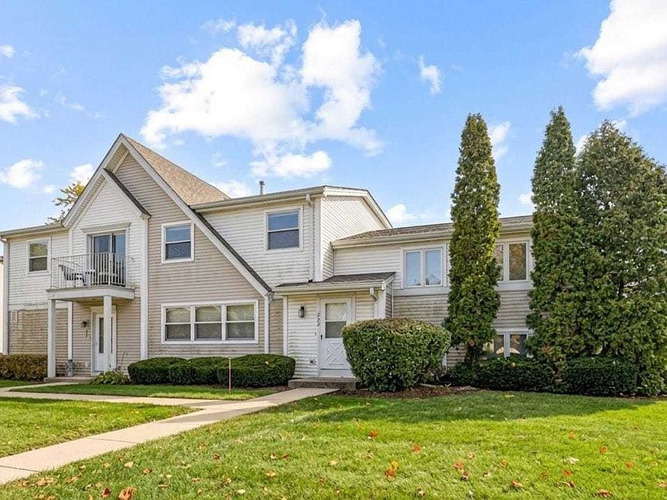 1st image of 262 Inverrary Ln #262