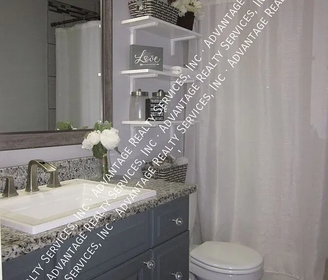 4902 Country Aire Ln — Photo 18