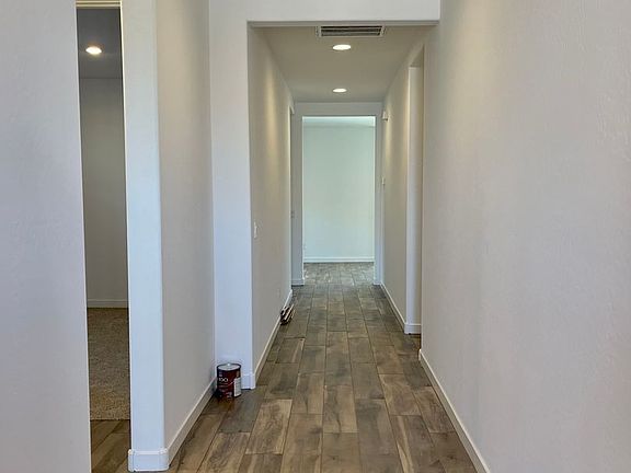 4th image of 9425 W Heatherbrae Dr
