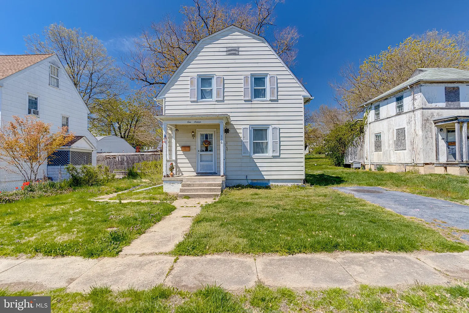 116 Osborne Rd photo 1