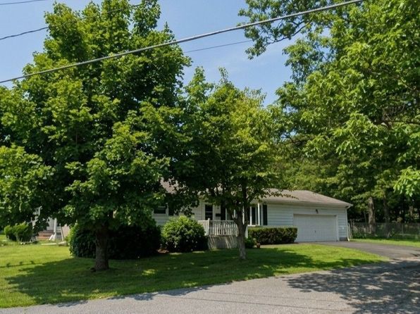 99 Maple St
