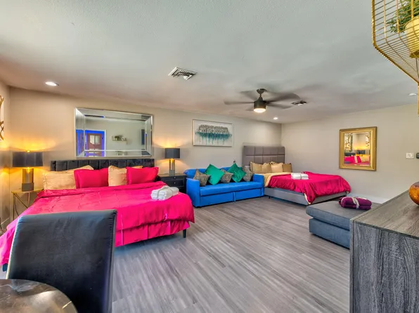 (undisclosed Address), Las Vegas, NV 89120