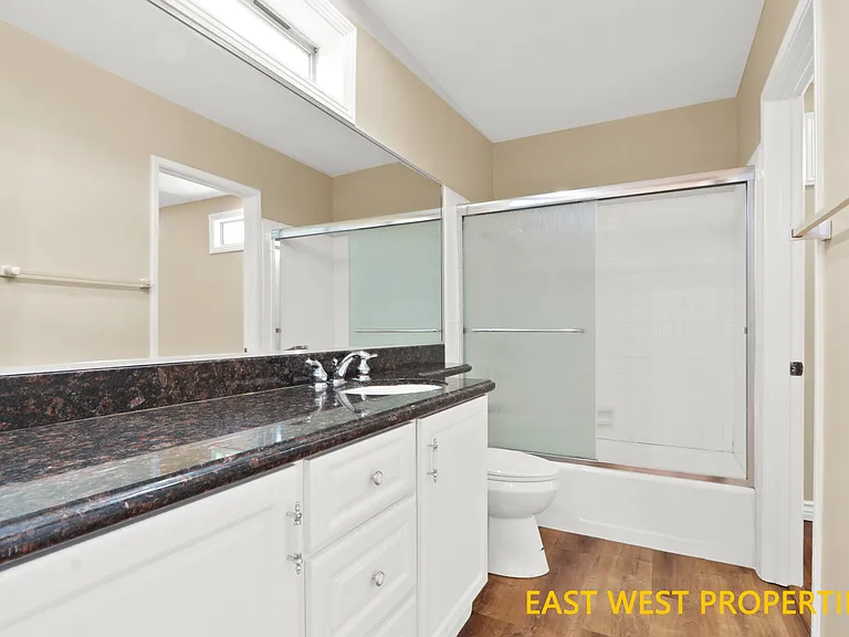 11186 Lavender Ave — Photo 30