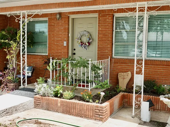 1410 Reynolds St, Goldthwaite, TX 76844