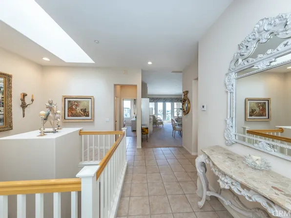 255 S San Vicente Ln, Anaheim, CA 92807