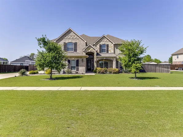 211 Stonegate Way, Red Oak, TX 75154