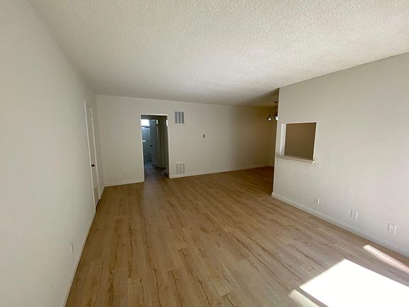 2nd image of 11706 Mayfield Ave APT 3