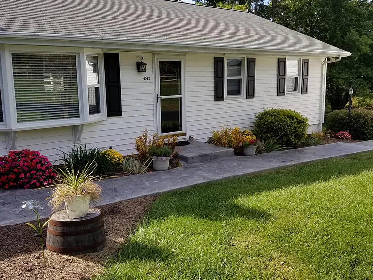 4512 Old Washington Rd #4512 — Photo 1
