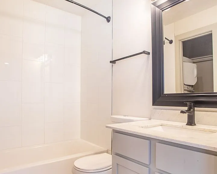 5609 Ross Ave — Photo 7