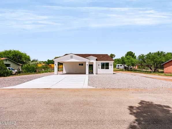 422 Curry St, Rio Rico, AZ 85648