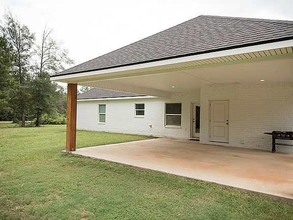 3rd image of 1685 Hickman Rd