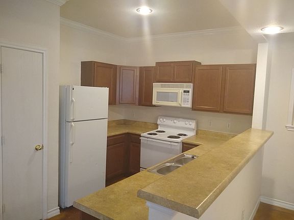 5th image of 5003 Summit Wood APT 4