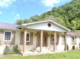 1977 Upper Johns Crk, Kimper, KY 41539