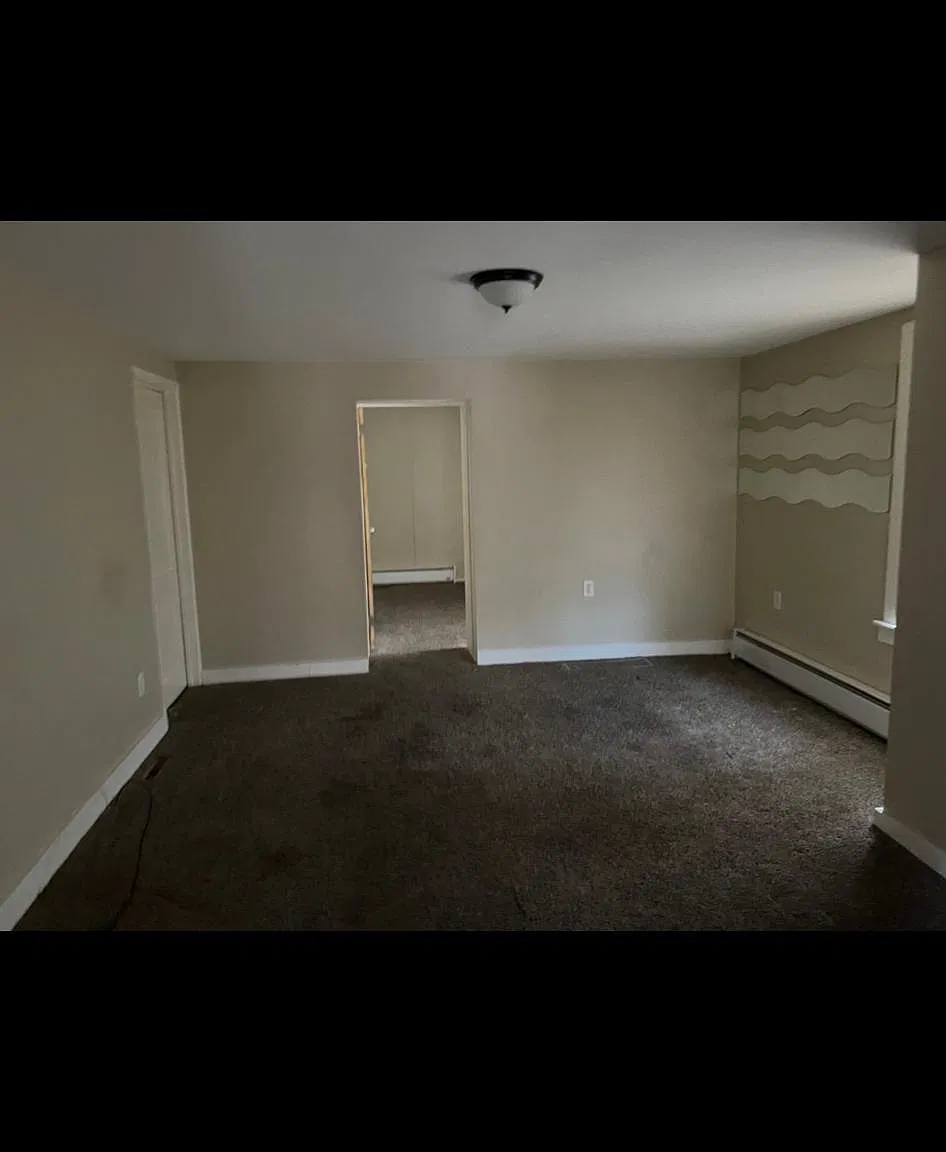 538 Mountain Ave — Photo 2