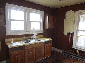 5th image of 1126 Dorothy St
