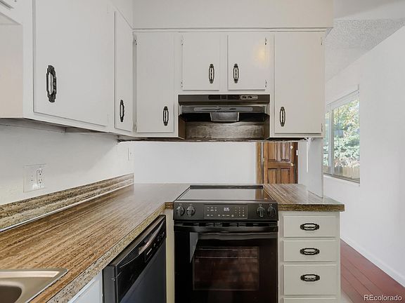 4th image of 9457 W 56th Place