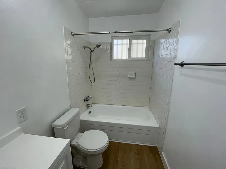 1141 Molino Ave — Photo 23