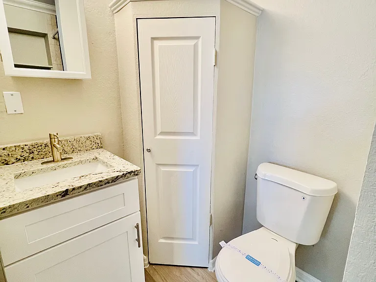 10814 Navajo Dr — Photo 8