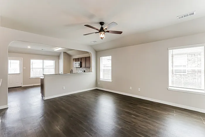 1415 Kinglet Dr — Photo 5