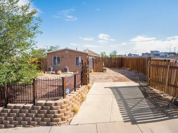 717 Garfield Ave SE, Albuquerque, NM 87102