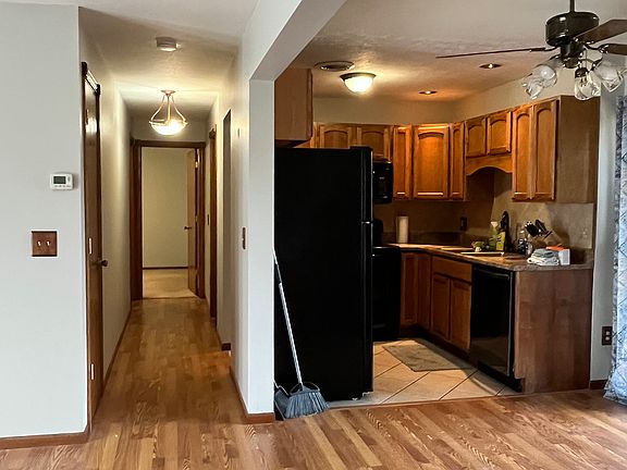 5th image of 33803 Electric Blvd APT E-21