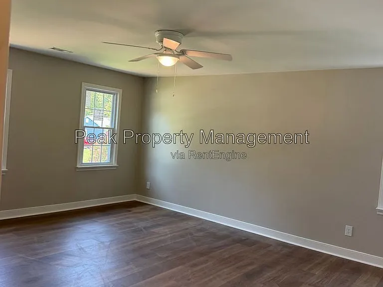 9323 Susquehanna Trl — Photo 7