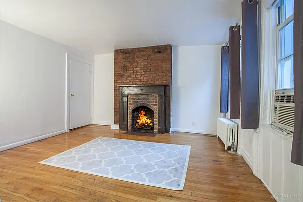 Sold by Oxford Property Group | media 12