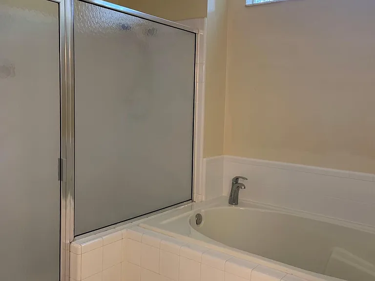 8216 SW 51st Rd — Photo 8