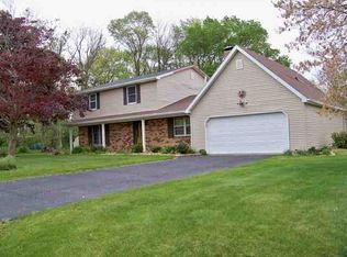2450 S Sunset Cir, Warsaw, IN