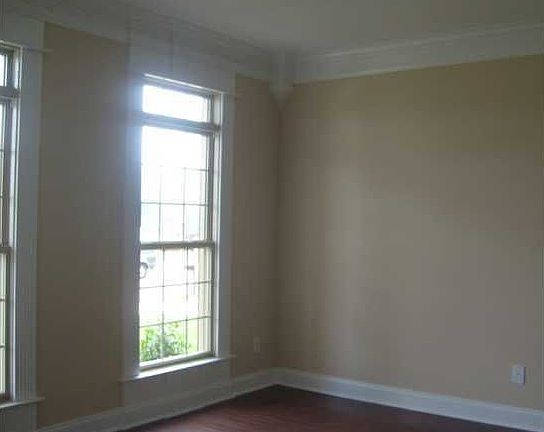 5th image of 4515 Highland Park SE