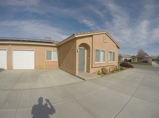 3244 Alhambra Meadow Ct #B, Bakersfield, CA 93308