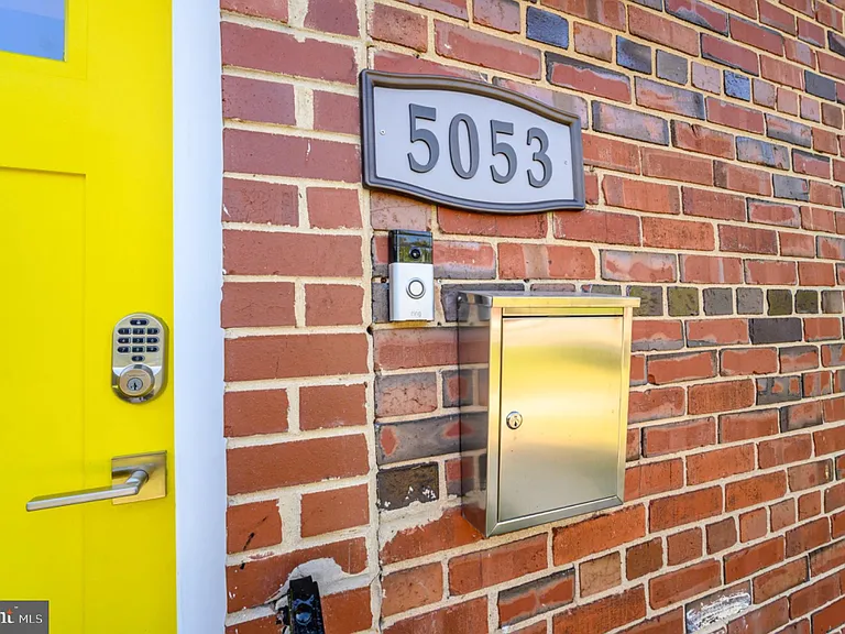 5053 Sheriff Rd NE — Photo 31