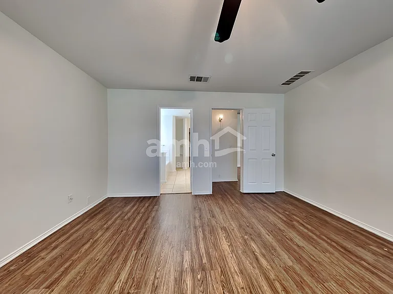1813 Wind Dancer Trl — Photo 9