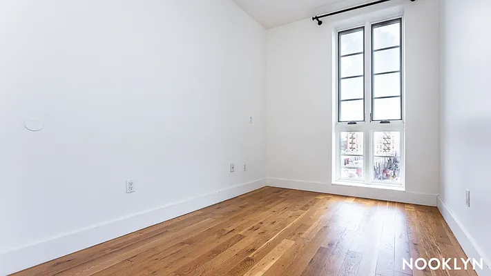 Rented by Nooklyn NYC LLC | media 28