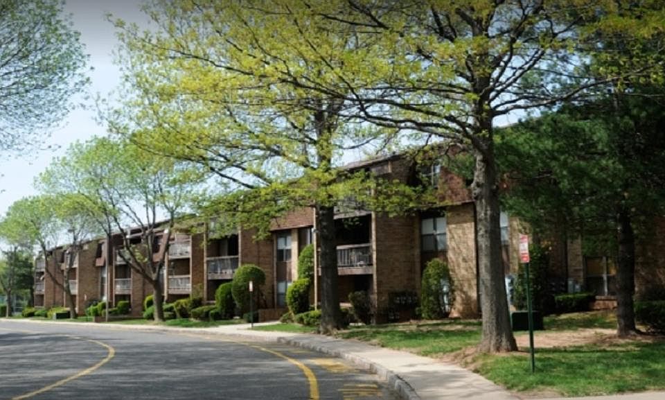 2nd image of 1115 Cheryl Dr