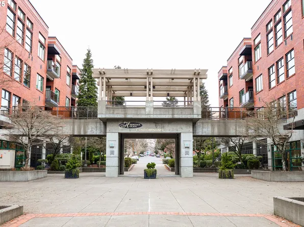 300 W 8th St Unit 228, Vancouver, WA 98660