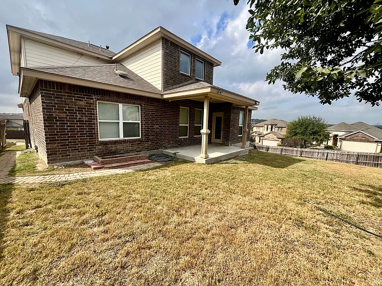 13724 Altamirano — Photo 38