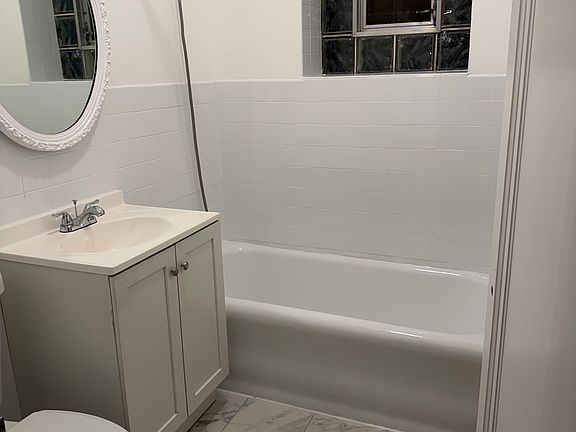 4th image of 2540 N 73rd Ct APT 1E