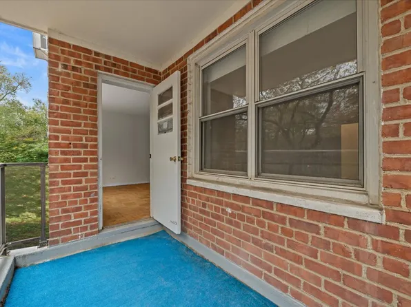 750 Kappock Street image 14 of 17