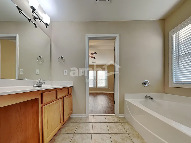 2323 Jasmine Glen Dr — Photo 15