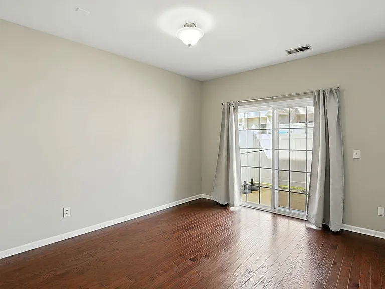 12244 Stratfield Place Cir — Photo 13