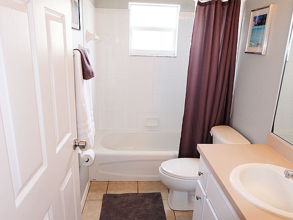 4th image of 7809 Canterbury Cir